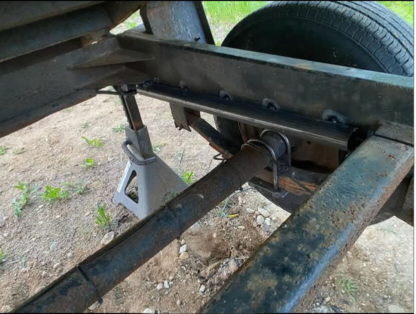 Broken Shackle & New U-Bolts — photo 1, B Laflamme Welding & Fabrication