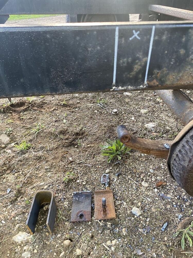 Broken Shackle & New U-Bolts — photo 2, B Laflamme Welding & Fabrication
